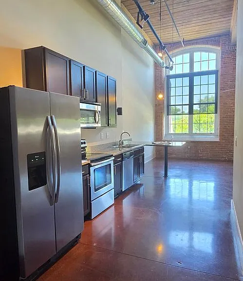 DRAYTON MILLS LOFT APARTMENTS — Photo 148