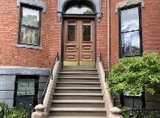 24 Dartmouth Pl #4, Boston, MA 02116