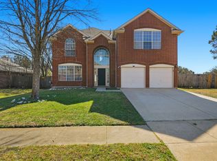 1213 Calvert Dr, Cedar Hill, TX 75104