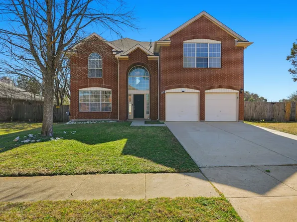 1213 Calvert Dr, Cedar Hill, TX 75104