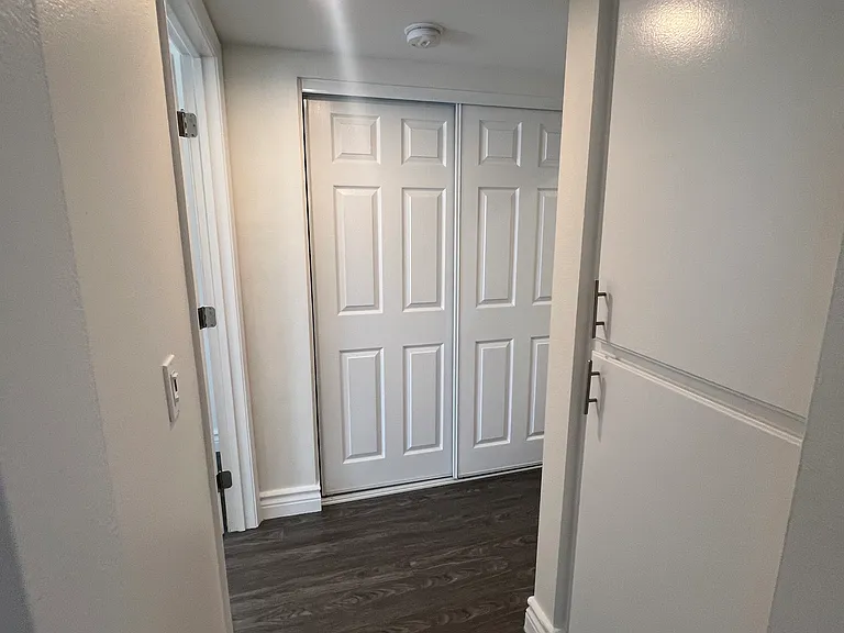 4307 Whitsett Ave #204 — Photo 35