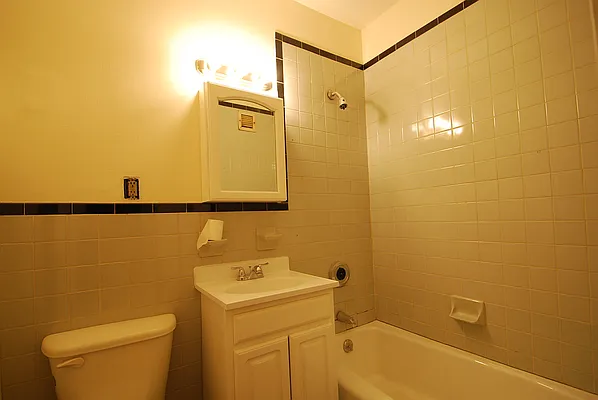 Rented by Bohemia Realty Group | media 8