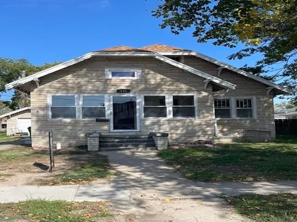 316 E 23rd St, Kearney, NE 68847