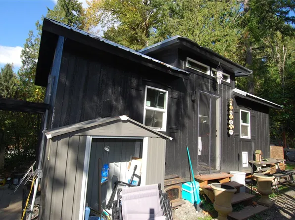 25316 Brooks Road E, Orting, WA 98360
