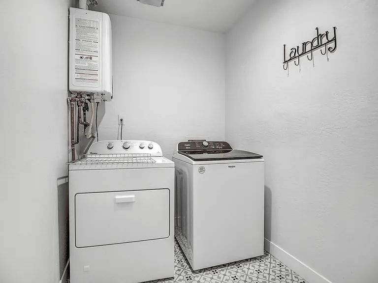 6929 E Mariposa Dr — Photo 38