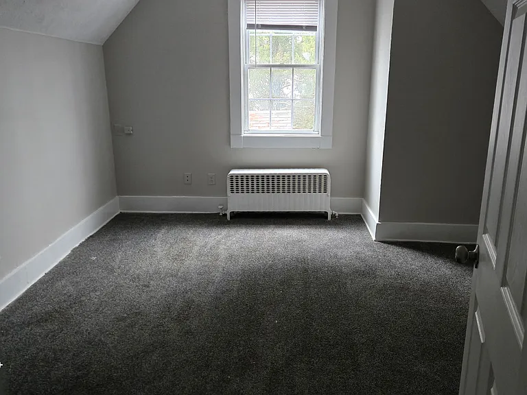 1422 Central Ave #2 — Photo 1