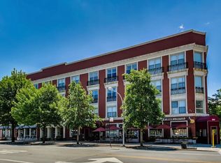 405 E Oakwood Blvd APT 4L, Chicago, IL