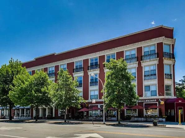 405 E Oakwood Blvd APT 4L, Chicago, IL 60653