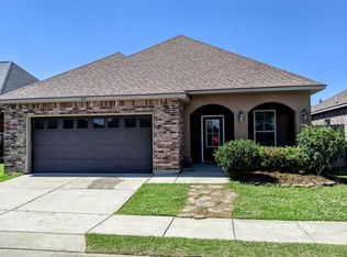 102 Shady Ridge Ln, Lafayette, LA 70508