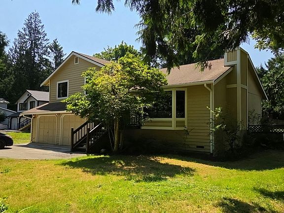 2nd image of 43621 SE 142nd St