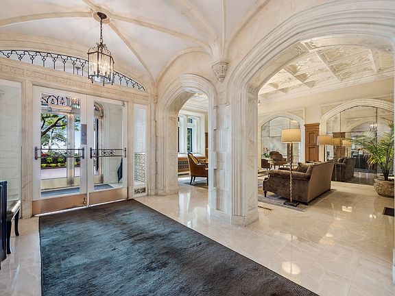 3rd image of 1430 N Lake Shore Dr #10