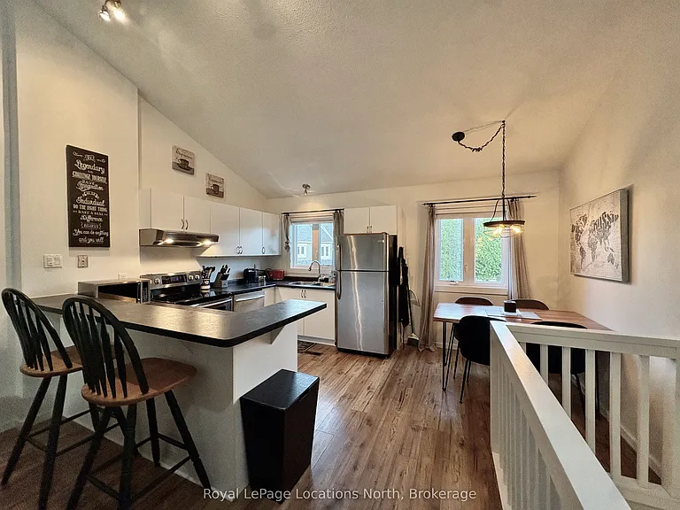 149 Fairway Cres #71 — Photo 12