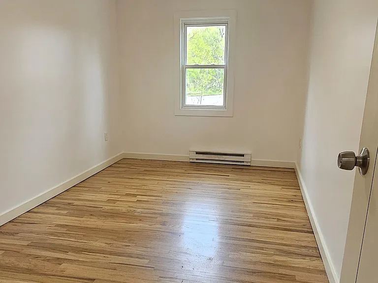 35 Springside Ave #1B — Photo 9