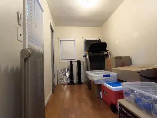 20-45 31st Street image 10 of 40