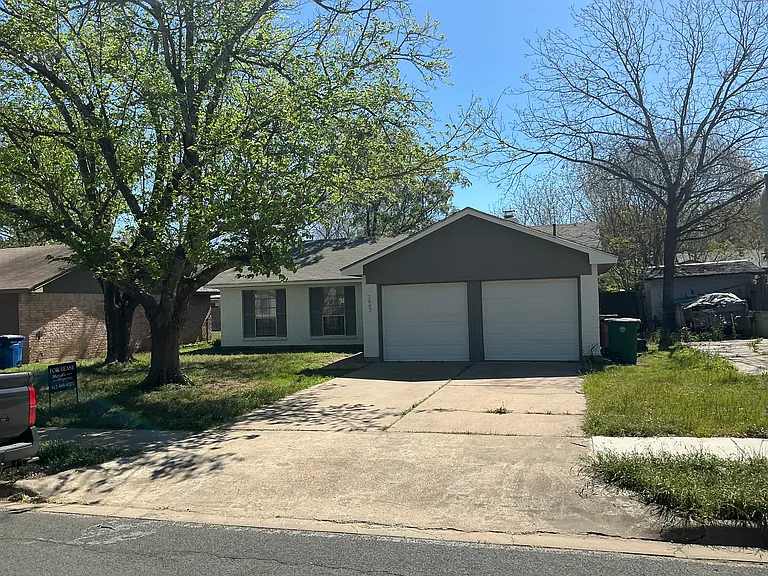 1647 Chippeway Ln — Photo 6