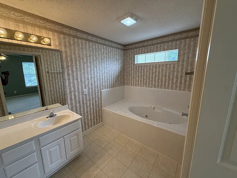 2804 Mulberry Ln #F-1 — Photo 16