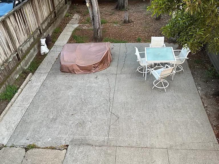 253 14th Ave — Photo 15