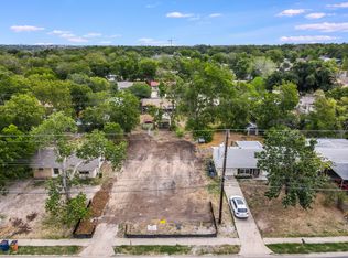 5811 S 1st St, Austin, TX 78745