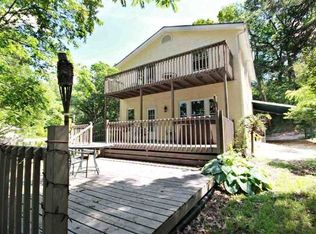 4936 5th Ave, Moline, IL 61265