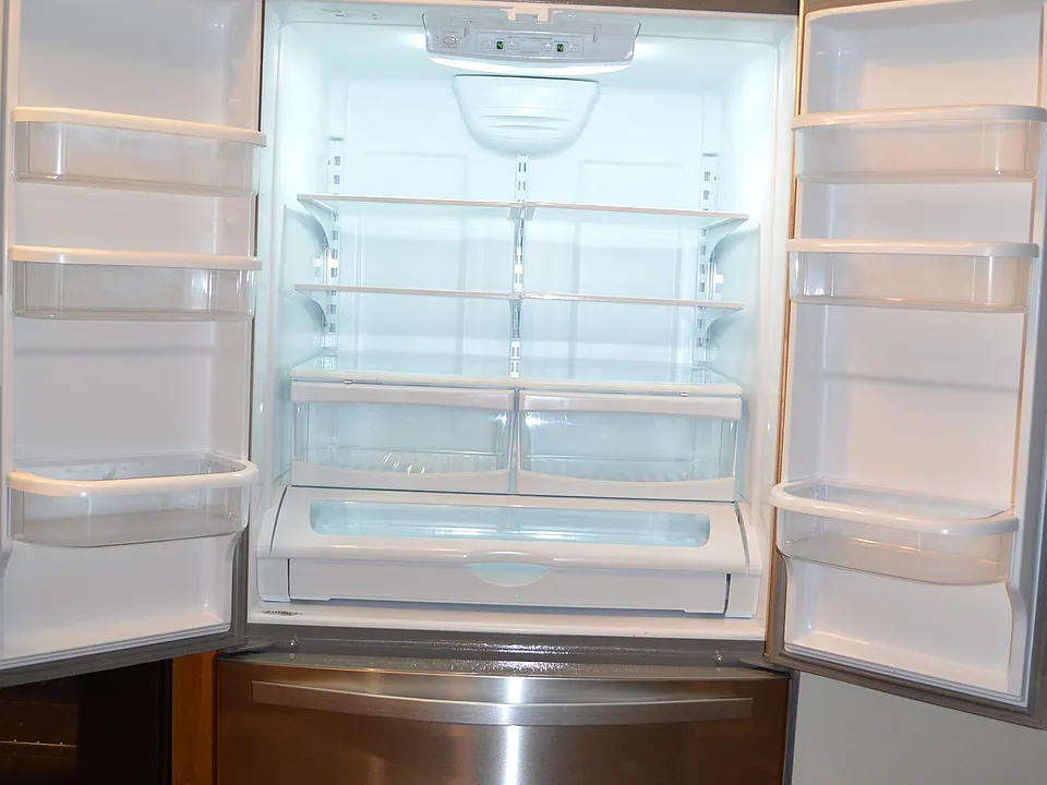 Refridgerator