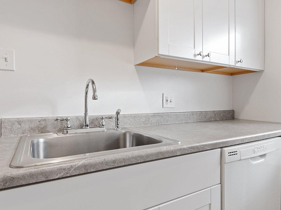 1st image of 2917 35th Ave S APT 3