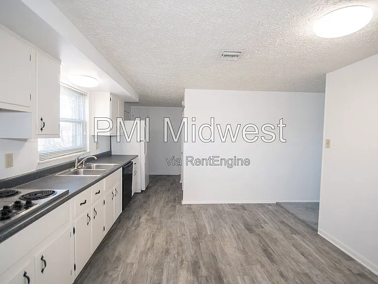 8636 E Edgewood Ave — Photo 8