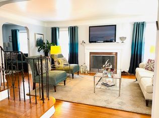 2328 Miramar Blvd, University Heights, OH
