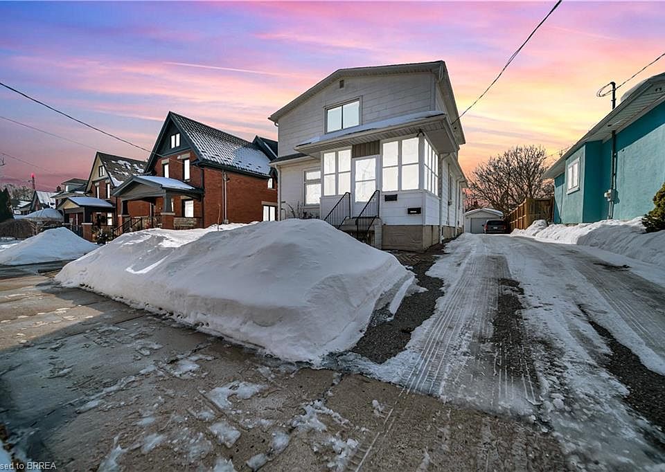 1st image of 141 Samuel St