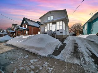141 Samuel St, Kitchener, ON N2H1P9