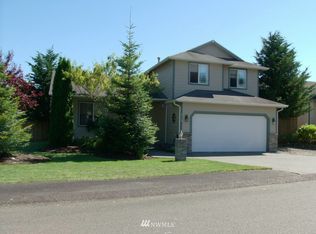 8716 195th St E, Spanaway, WA