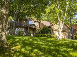 821 Overbrook Dr, Vestal, NY 13850