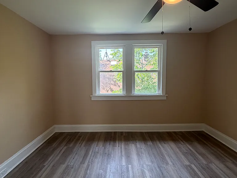 10710 Reno Ave #2 — Photo 8