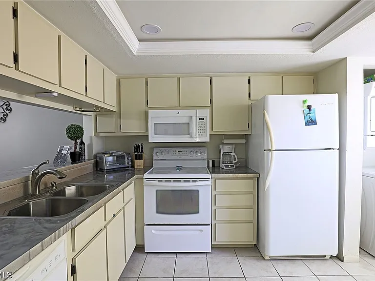 15178 Parkside Dr #103 — Photo 13