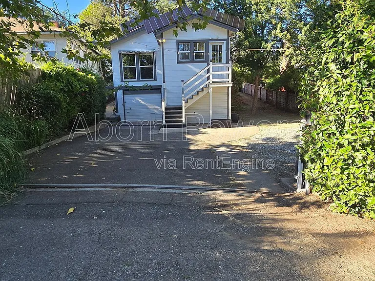 582 Canal St — Photo 28