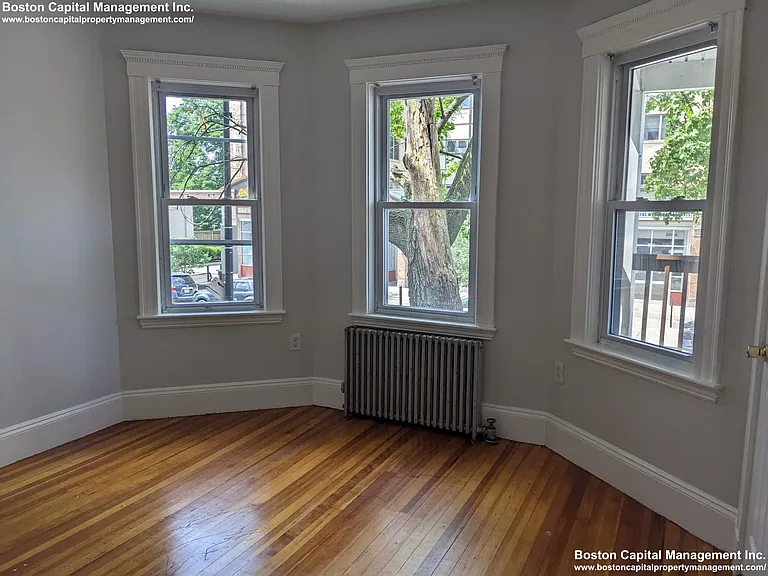 150 Washington St — Photo 8