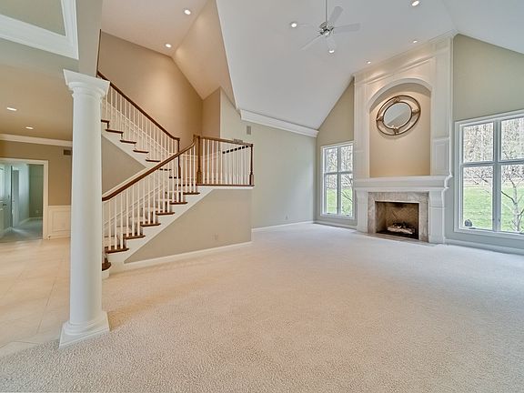 5th image of 21593 Ravenna Dr