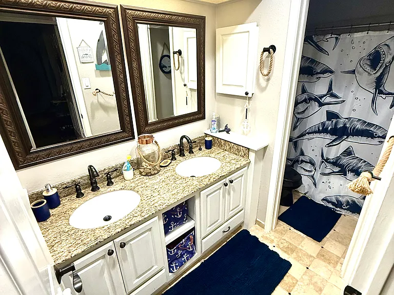 3401 Charleston Ln — Photo 17