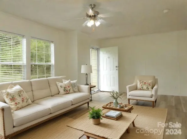 63 Tar Heel Ln, Columbus, NC 28722