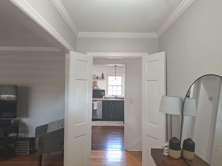 755 Cross Hill Rd — Photo 8