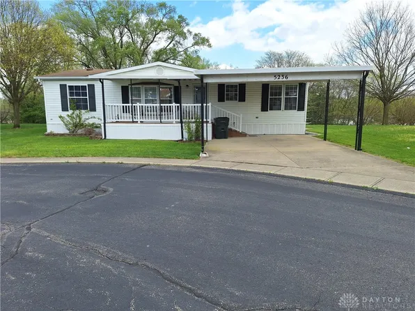 5236 Suncrest Dr, Dayton, OH 45414