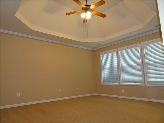 2nd image of 268 Ascott Ln