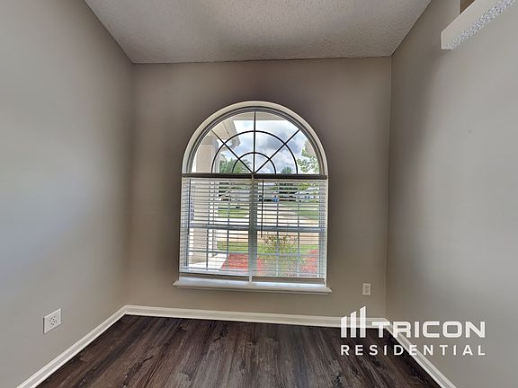 4th image of 3088 Seth Dr