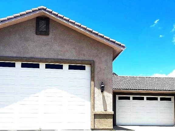 3rd image of 14934 Amorose St
