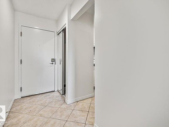 2nd image of 10148 118th St NW #206