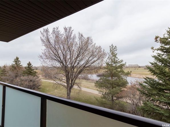 UNIT 304-415 Tait COURT, Saskatoon, SK S7H 5L3