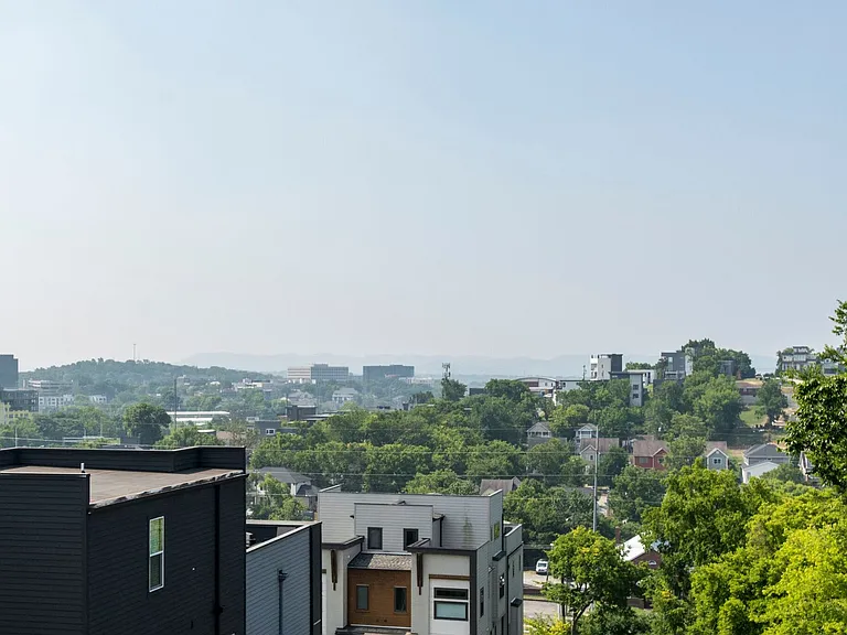 3304 B Trevor St — Photo 48