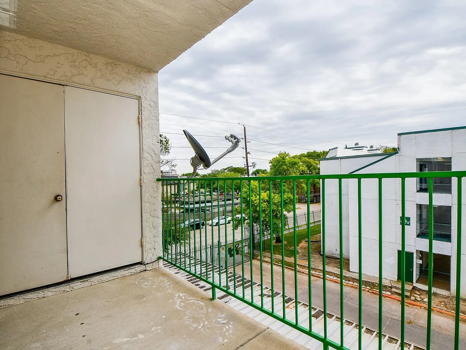 1 bed, 700 sqft, $950 — Photo 3