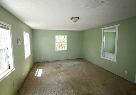 5th image of 15564 105th St NE