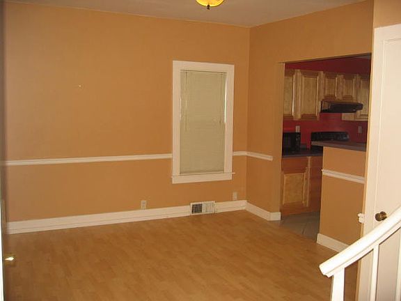 4th image of 508 S Park St