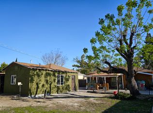 11345 Calvert St, North Hollywood, CA 91606